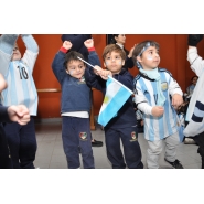 Los más pequeños celebraron el DIA DE LA BANDERA